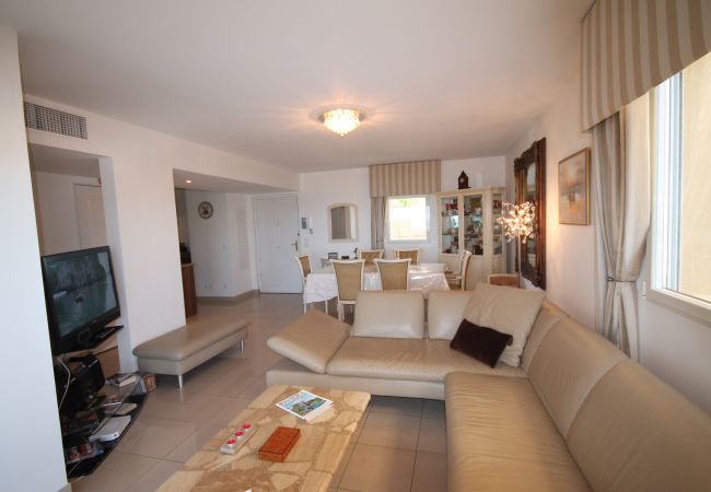 Apartment in Mandelieu-la-Napoule - HSUD0422-Terrasses2