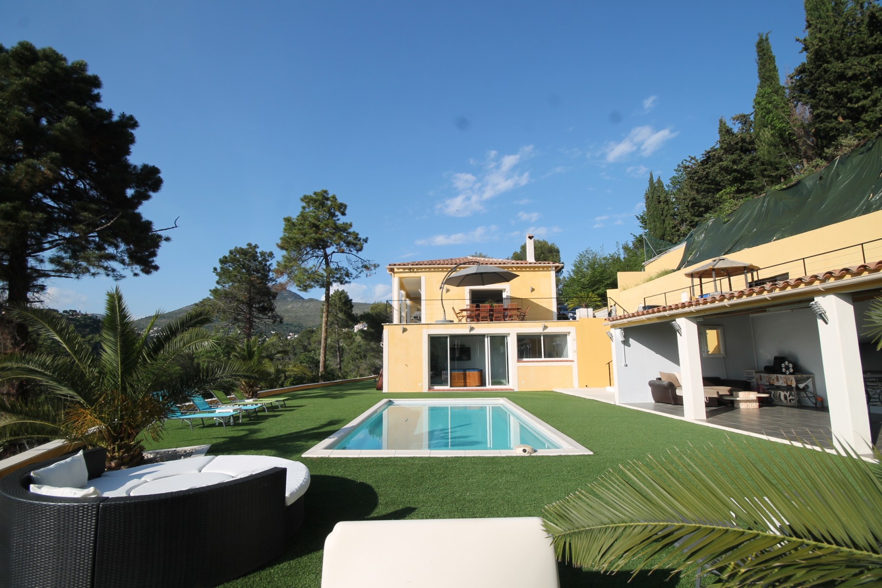 Maison A Vendre Algerie Bord De Mer Comment acheter une grande villa en Algérie - gaindereve.com